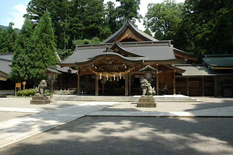 Shirayama Hime Jinja